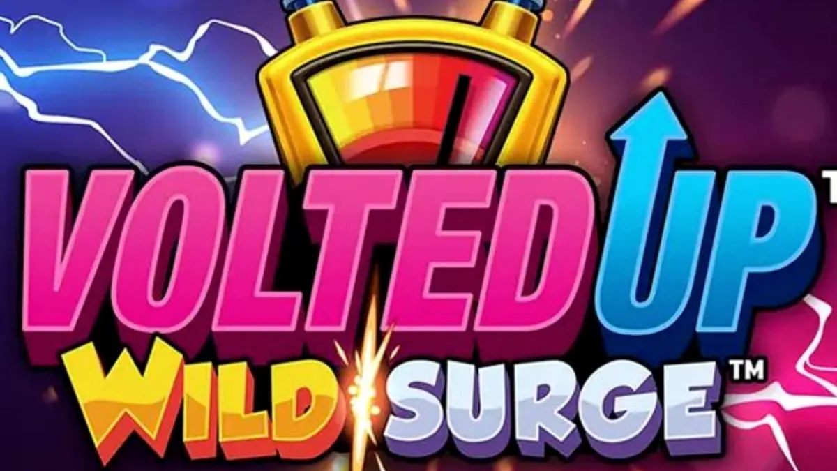 Interface neon e futurista do slot VoltedUP WildSurge
